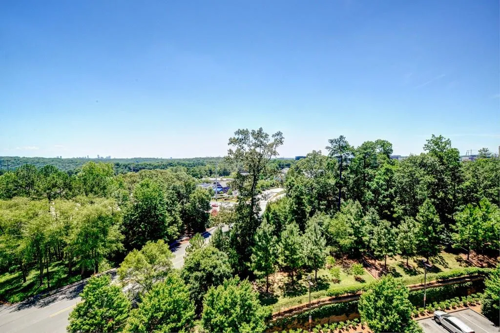 3300 Windy Ridge Parkway Se Unit 806, Atlanta, Georgia 30339, 2 Bedrooms Bedrooms, ,2 BathroomsBathrooms,Residential,Sold,3300 Windy Ridge Parkway Se Unit 806,5715422