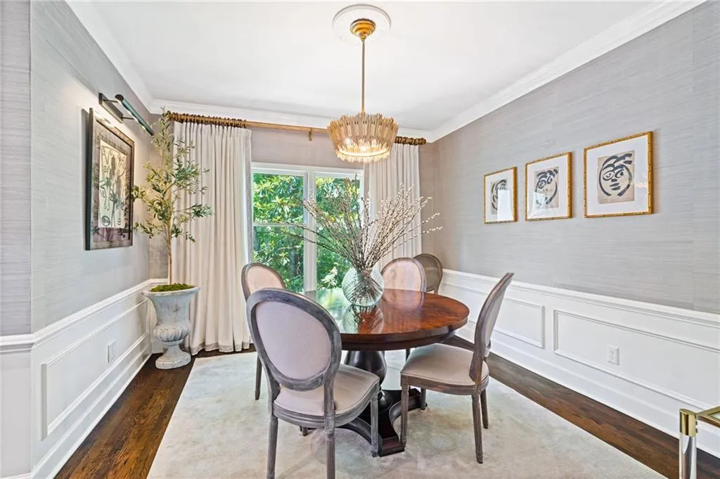 Atlanta, Georgia 30339, 3 Bedrooms Bedrooms, 0 ,2 BathroomsBathrooms,Residential,For Sale,7777531
