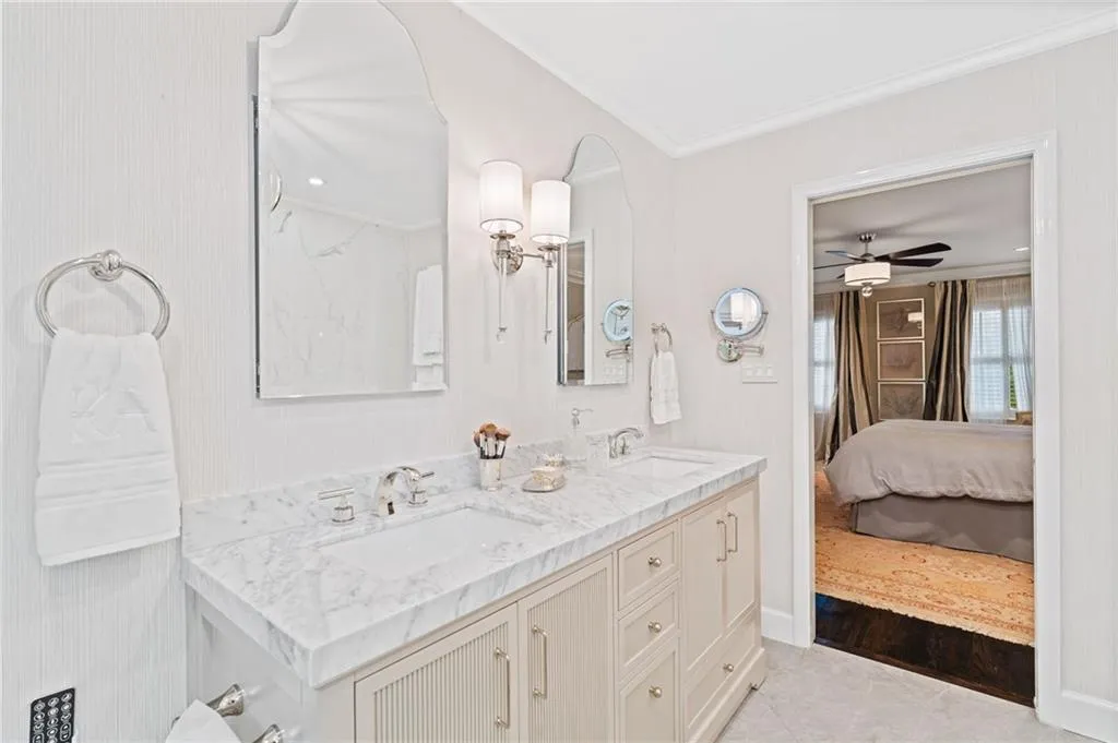 Atlanta, Georgia 30339, 3 Bedrooms Bedrooms, 0 ,2 BathroomsBathrooms,Residential,For Sale,7777531