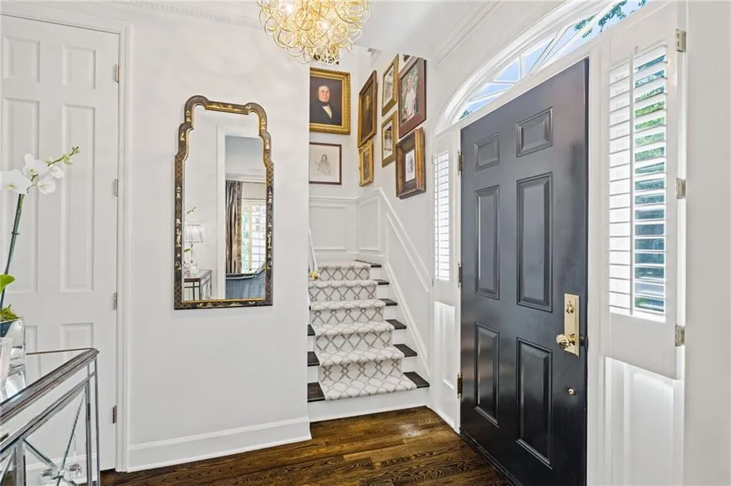 Atlanta, Georgia 30339, 3 Bedrooms Bedrooms, 0 ,2 BathroomsBathrooms,Residential,For Sale,7777531
