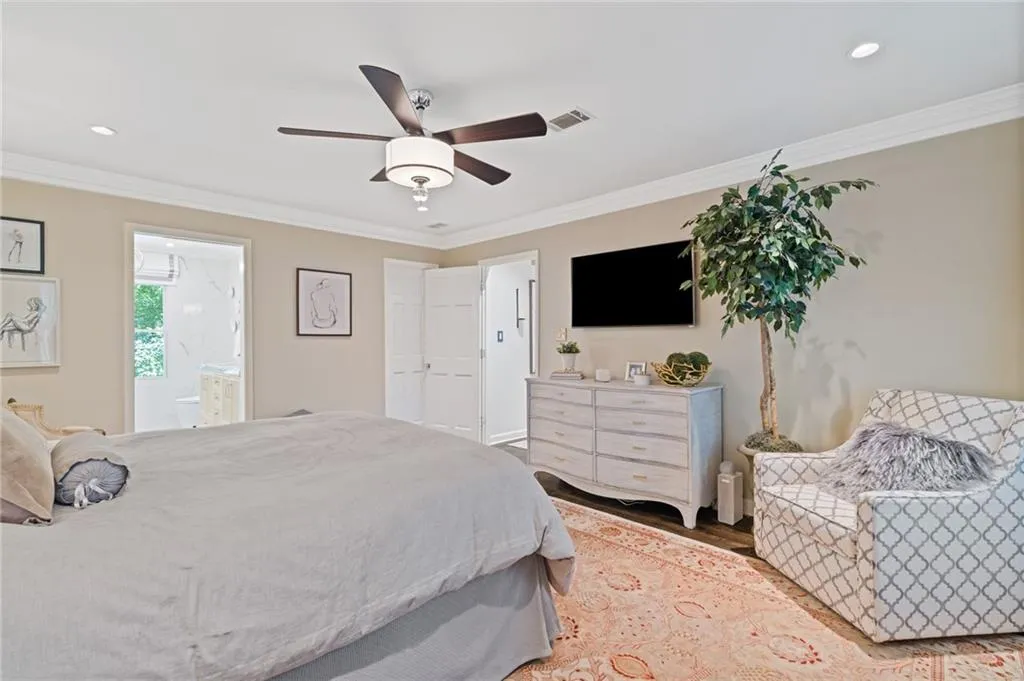 Atlanta, Georgia 30339, 3 Bedrooms Bedrooms, 0 ,2 BathroomsBathrooms,Residential,For Sale,7777531