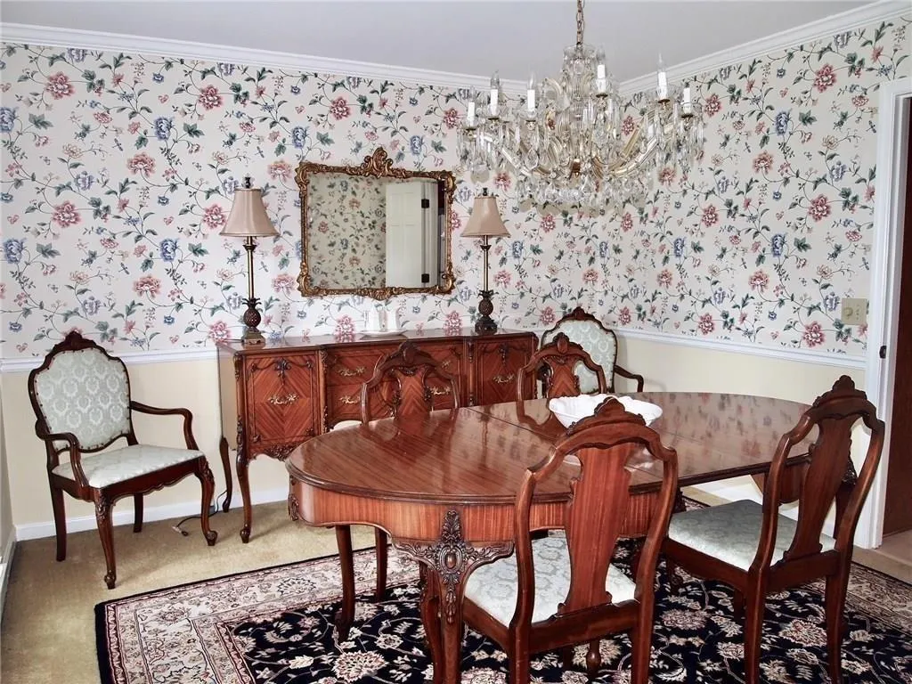 6925 Northgreen Drive, Sandy Springs, Georgia 30328, 4 Bedrooms Bedrooms, ,2 BathroomsBathrooms,Residential,Sold,6925 Northgreen Drive,6046601