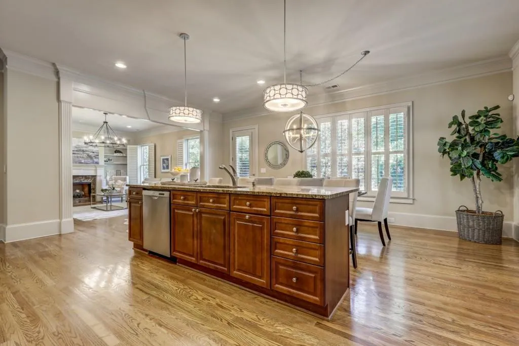 6248 Mount Vernon Oaks Drive, Sandy Springs, Georgia 30328, 4 Bedrooms Bedrooms, ,4 BathroomsBathrooms,Residential,Sold,6248 Mount Vernon Oaks Drive,6612855