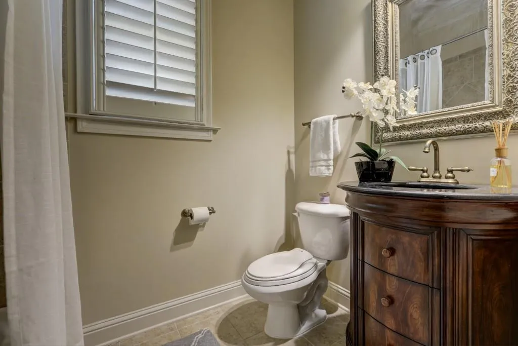 6248 Mount Vernon Oaks Drive, Sandy Springs, Georgia 30328, 4 Bedrooms Bedrooms, ,4 BathroomsBathrooms,Residential,Sold,6248 Mount Vernon Oaks Drive,6612855
