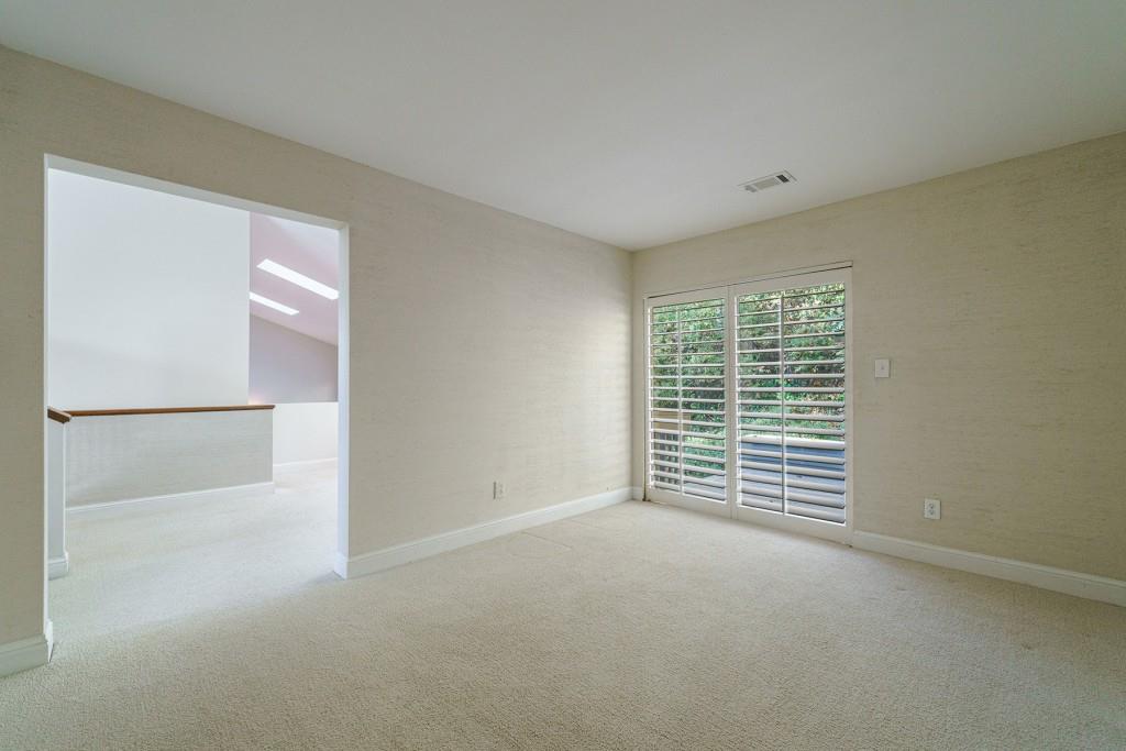 115 River North Walk, Sandy Springs, Georgia 30328, 4 Bedrooms Bedrooms, ,3 BathroomsBathrooms,Residential,Sold,115 River North Walk,7301793