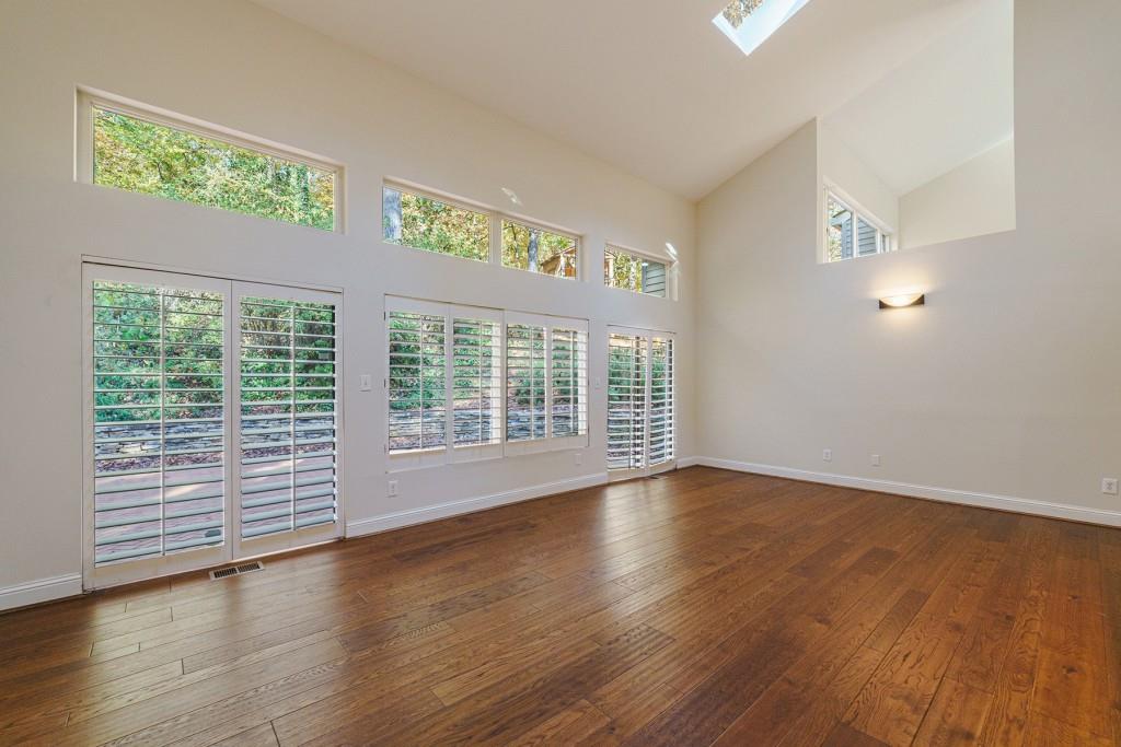 115 River North Walk, Sandy Springs, Georgia 30328, 4 Bedrooms Bedrooms, ,3 BathroomsBathrooms,Residential,Sold,115 River North Walk,7301793