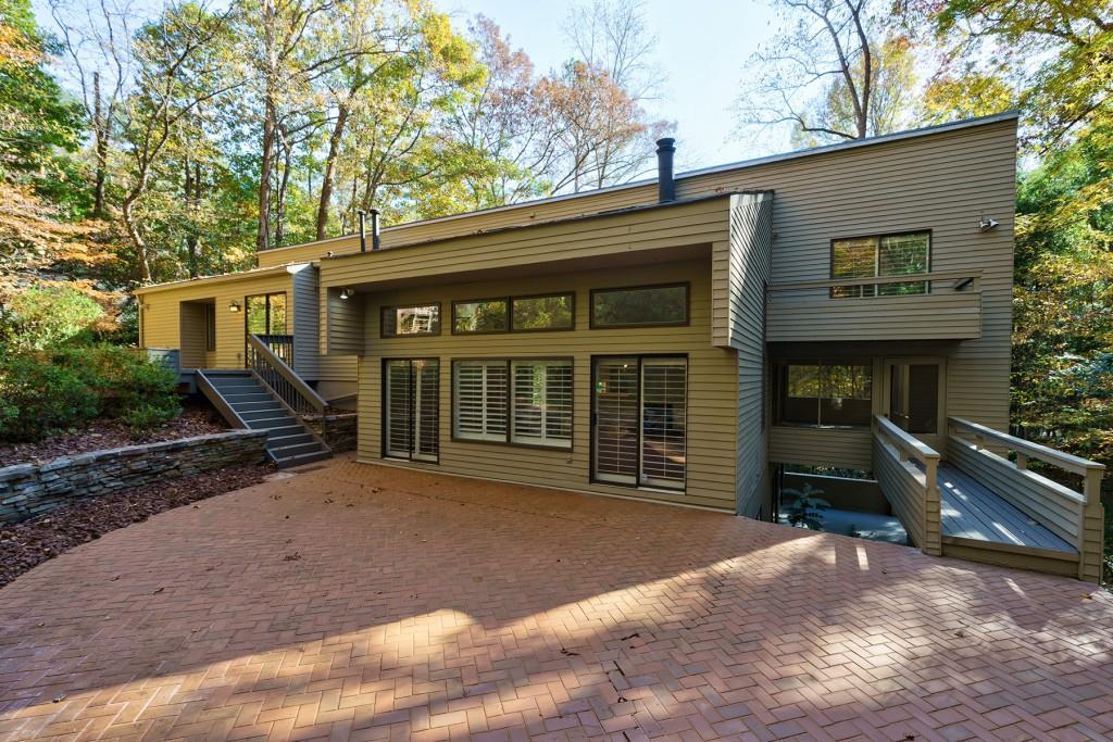 115 River North Walk, Sandy Springs, Georgia 30328, 4 Bedrooms Bedrooms, ,3 BathroomsBathrooms,Residential,Sold,115 River North Walk,7301793