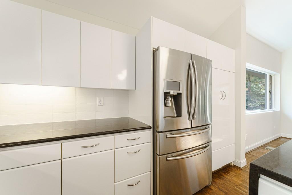 115 River North Walk, Sandy Springs, Georgia 30328, 4 Bedrooms Bedrooms, ,3 BathroomsBathrooms,Residential,Sold,115 River North Walk,7301793