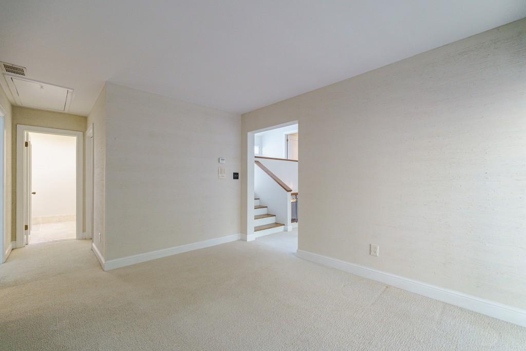 115 River North Walk, Sandy Springs, Georgia 30328, 4 Bedrooms Bedrooms, ,3 BathroomsBathrooms,Residential,Sold,115 River North Walk,7301793