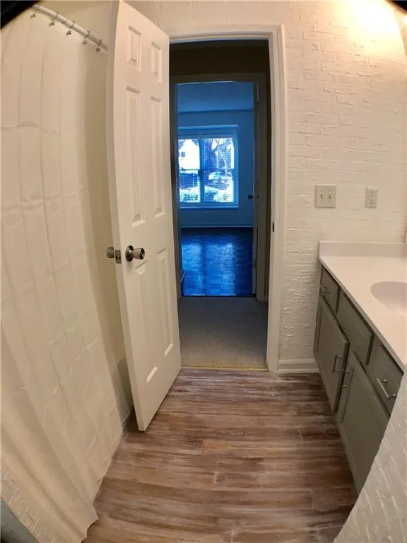 401 Abingdon Way, Atlanta, Georgia 30328, 2 Bedrooms Bedrooms, ,2 BathroomsBathrooms,Residential,Sold,401 Abingdon Way,6686453