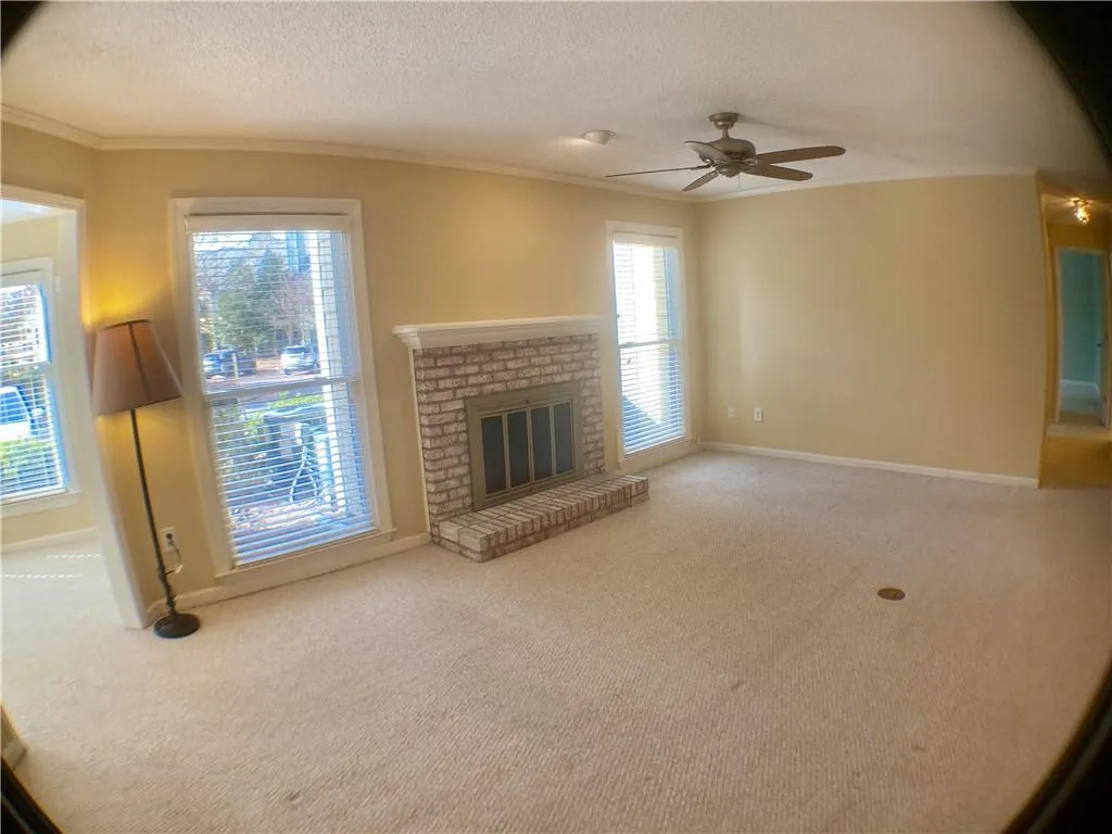 401 Abingdon Way, Atlanta, Georgia 30328, 2 Bedrooms Bedrooms, ,2 BathroomsBathrooms,Residential,Sold,401 Abingdon Way,6686453