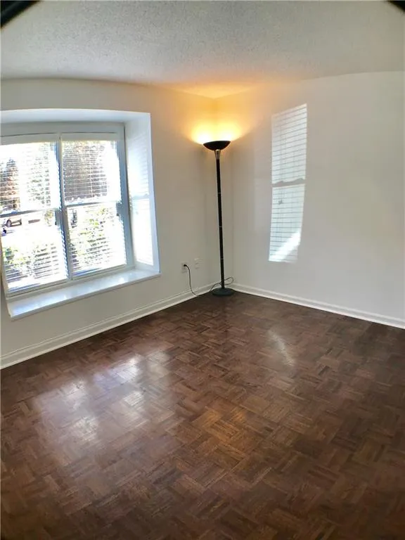 401 Abingdon Way, Atlanta, Georgia 30328, 2 Bedrooms Bedrooms, ,2 BathroomsBathrooms,Residential,Sold,401 Abingdon Way,6686453