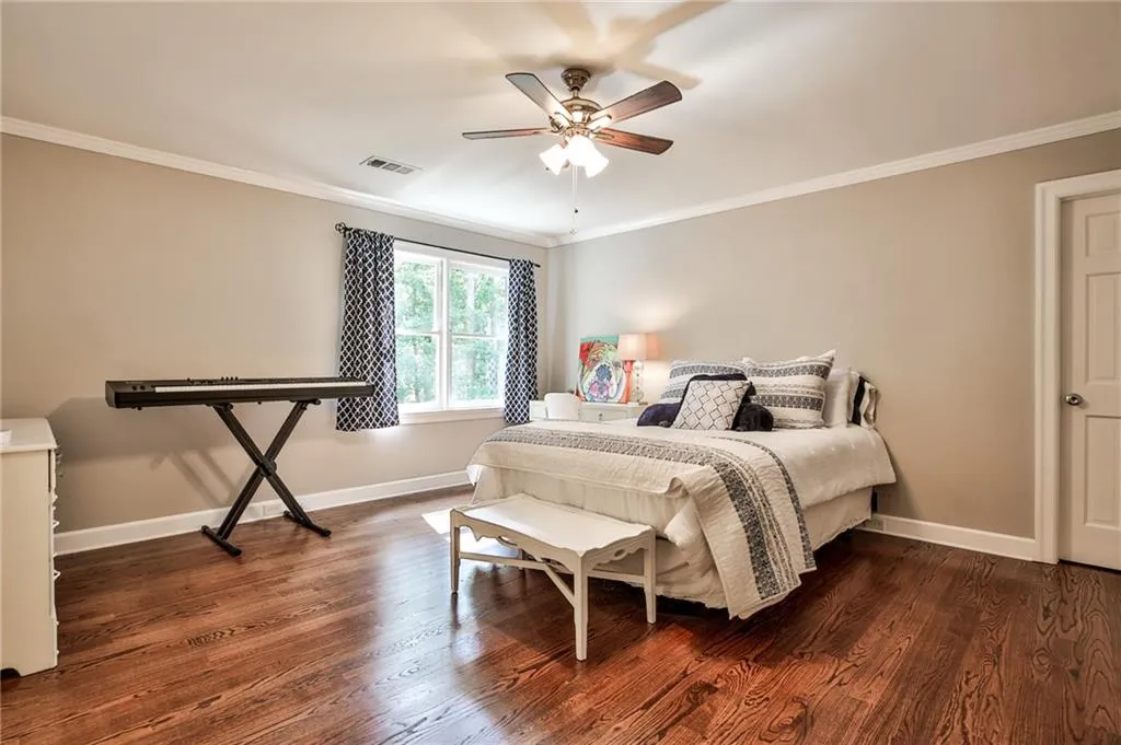 1320 Belmore Way, Sandy Springs, Georgia 30350, 5 Bedrooms Bedrooms, ,4 BathroomsBathrooms,Residential,Sold,1320 Belmore Way,6734083