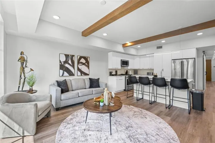 346 Peters Street Sw Unit 203, Atlanta, Georgia 30313