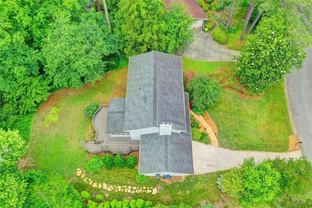 6695 River Springs Court, Atlanta, Georgia 30328, 4 Bedrooms Bedrooms, ,2 BathroomsBathrooms,Residential,Sold,6695 River Springs Court,6896111 6695 River Springs Court, Atlanta, Georgia 30328, 4 Bedrooms Bedrooms, ,2 BathroomsBathrooms,Residential,Sold,6695 River Springs Court,6896111