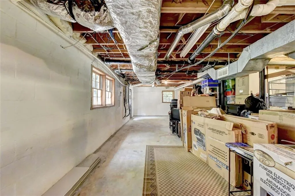 6695 River Springs Court, Atlanta, Georgia 30328, 4 Bedrooms Bedrooms, ,2 BathroomsBathrooms,Residential,Sold,6695 River Springs Court,6896111 6695 River Springs Court, Atlanta, Georgia 30328, 4 Bedrooms Bedrooms, ,2 BathroomsBathrooms,Residential,Sold,6695 River Springs Court,6896111