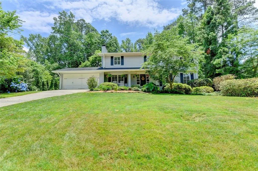 6695 River Springs Court, Atlanta, Georgia 30328, 4 Bedrooms Bedrooms, ,2 BathroomsBathrooms,Residential,Sold,6695 River Springs Court,6896111 6695 River Springs Court, Atlanta, Georgia 30328, 4 Bedrooms Bedrooms, ,2 BathroomsBathrooms,Residential,Sold,6695 River Springs Court,6896111