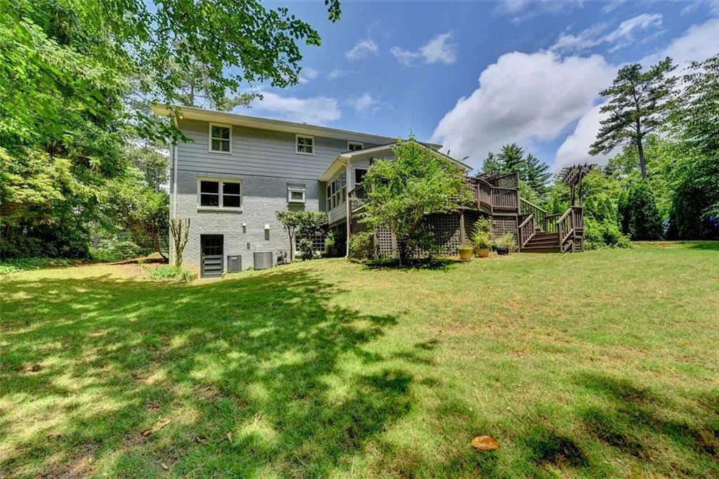 6695 River Springs Court, Atlanta, Georgia 30328, 4 Bedrooms Bedrooms, ,2 BathroomsBathrooms,Residential,Sold,6695 River Springs Court,6896111 6695 River Springs Court, Atlanta, Georgia 30328, 4 Bedrooms Bedrooms, ,2 BathroomsBathrooms,Residential,Sold,6695 River Springs Court,6896111