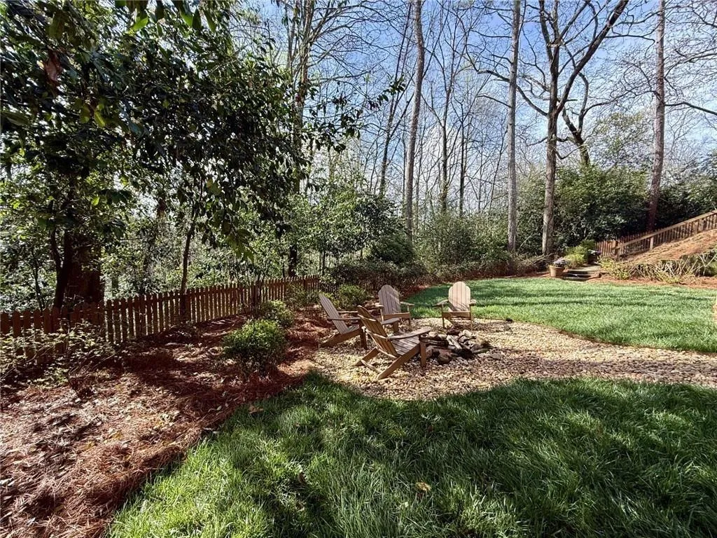 310 Cameron Ridge Drive Nw, Atlanta, Georgia 30328, 4 Bedrooms Bedrooms, ,3 BathroomsBathrooms,Residential,Sold,310 Cameron Ridge Drive Nw,7731822