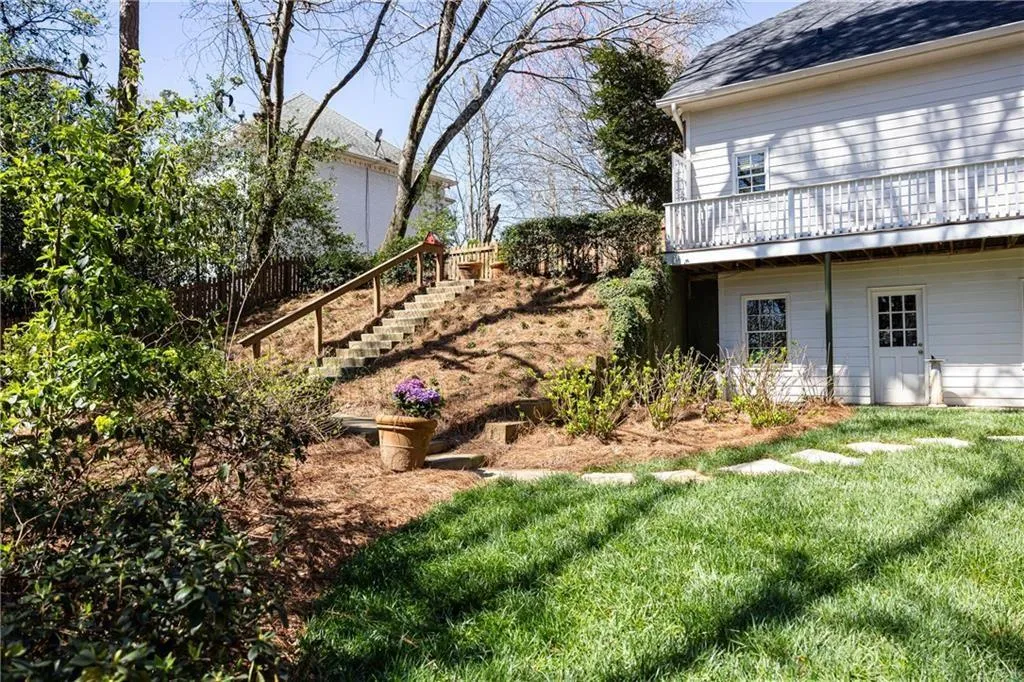 310 Cameron Ridge Drive Nw, Atlanta, Georgia 30328, 4 Bedrooms Bedrooms, ,3 BathroomsBathrooms,Residential,Sold,310 Cameron Ridge Drive Nw,7731822