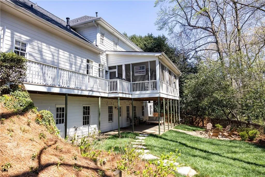 310 Cameron Ridge Drive Nw, Atlanta, Georgia 30328, 4 Bedrooms Bedrooms, ,3 BathroomsBathrooms,Residential,Sold,310 Cameron Ridge Drive Nw,7731822