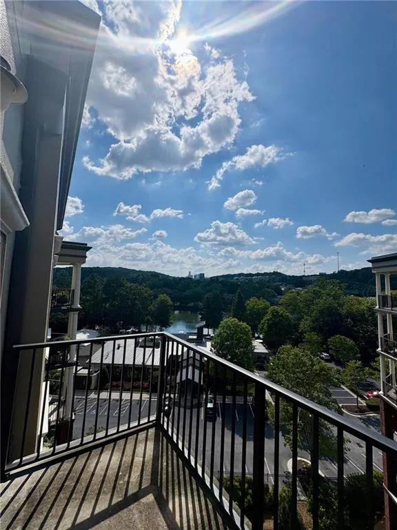200 River Vista Drive Unit 732, Atlanta, Georgia 30339, 1 Bedroom Bedrooms, 0 ,1 BathroomBathrooms,Residential,For Sale,200 River Vista Drive Unit 732,7832386