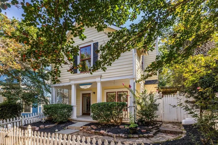 320 Glenwood Avenue, Atlanta, Georgia 30312