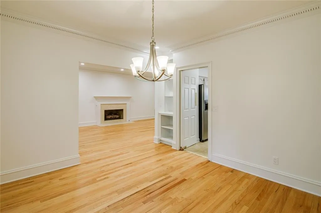 5680 River Oaks Place Unit 25, Atlanta, Georgia 30327, 2 Bedrooms Bedrooms, ,2 BathroomsBathrooms,Residential,Sold,5680 River Oaks Place Unit 25,6739647