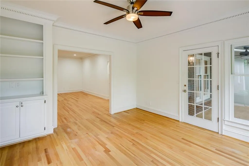 5680 River Oaks Place Unit 25, Atlanta, Georgia 30327, 2 Bedrooms Bedrooms, ,2 BathroomsBathrooms,Residential,Sold,5680 River Oaks Place Unit 25,6739647