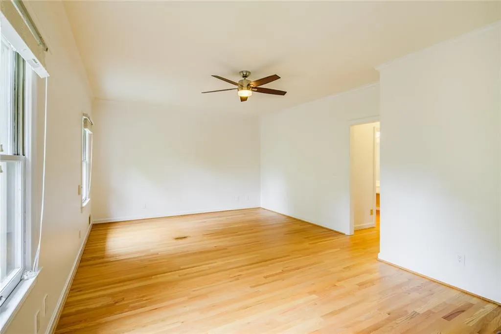 5680 River Oaks Place Unit 25, Atlanta, Georgia 30327, 2 Bedrooms Bedrooms, ,2 BathroomsBathrooms,Residential,Sold,5680 River Oaks Place Unit 25,6739647