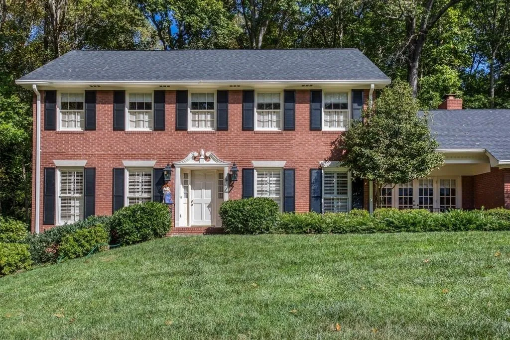 7665 Ryefield Drive, Sandy Springs, Georgia 30350, 4 Bedrooms Bedrooms, ,3 BathroomsBathrooms,Residential,Sold,7665 Ryefield Drive,6554804