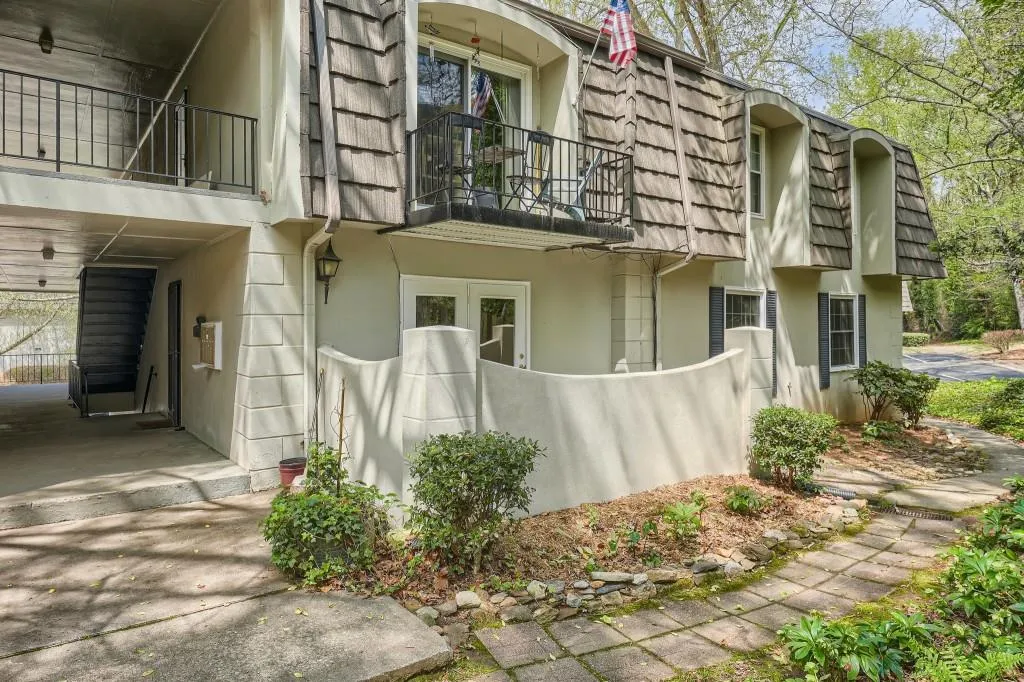 725 Dalrymple Road Unit 3h, Sandy Springs, Georgia 30328, 2 Bedrooms Bedrooms, ,2 BathroomsBathrooms,Residential,Sold,725 Dalrymple Road Unit 3h,7199648 725 Dalrymple Road Unit 3h, Sandy Springs, Georgia 30328, 2 Bedrooms Bedrooms, ,2 BathroomsBathrooms,Residential,Sold,725 Dalrymple Road Unit 3h,7199648