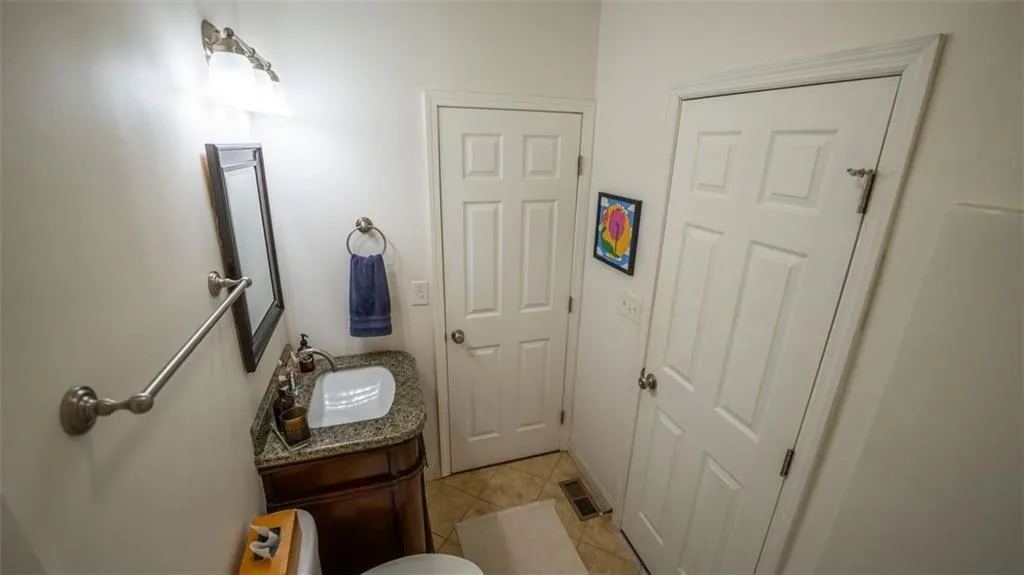 2881 Parrott Avenue Nw, Atlanta, Georgia 30318, 2 Bedrooms Bedrooms, ,2 BathroomsBathrooms,Residential,For Sale,2881 Parrott Avenue Nw,7664550