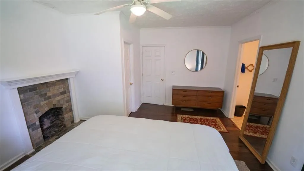 2881 Parrott Avenue Nw, Atlanta, Georgia 30318, 2 Bedrooms Bedrooms, ,2 BathroomsBathrooms,Residential,For Sale,2881 Parrott Avenue Nw,7664550