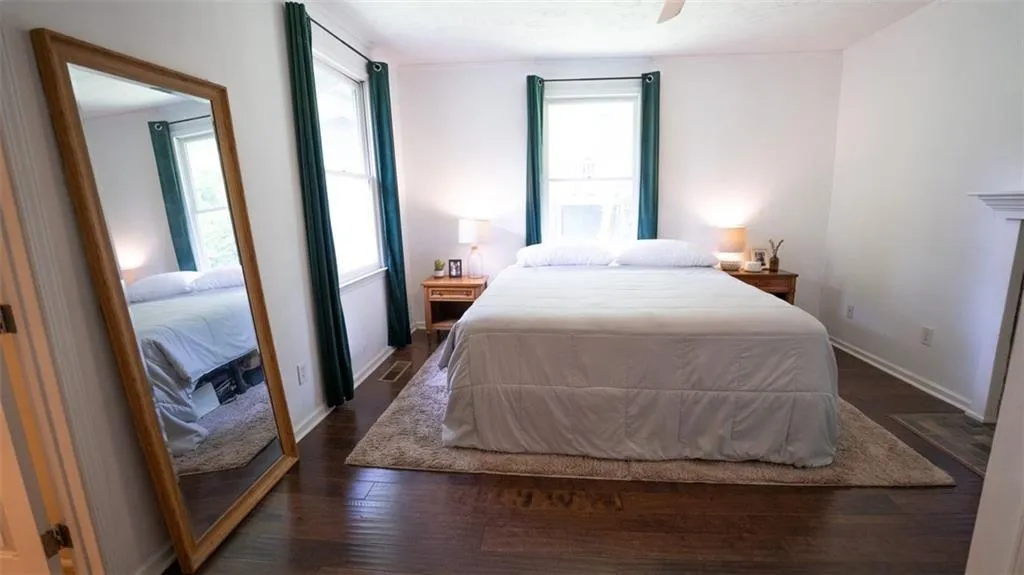 Primary bedroom