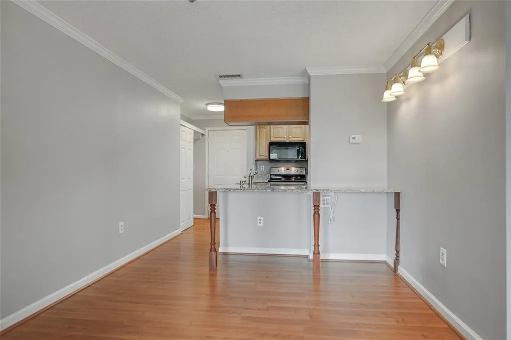 795 Hammond Drive Unit 2103, Sandy Springs, Georgia 30328, 1 Bedroom Bedrooms, ,1 BathroomBathrooms,Residential,Sold,795 Hammond Drive Unit 2103,6938791
