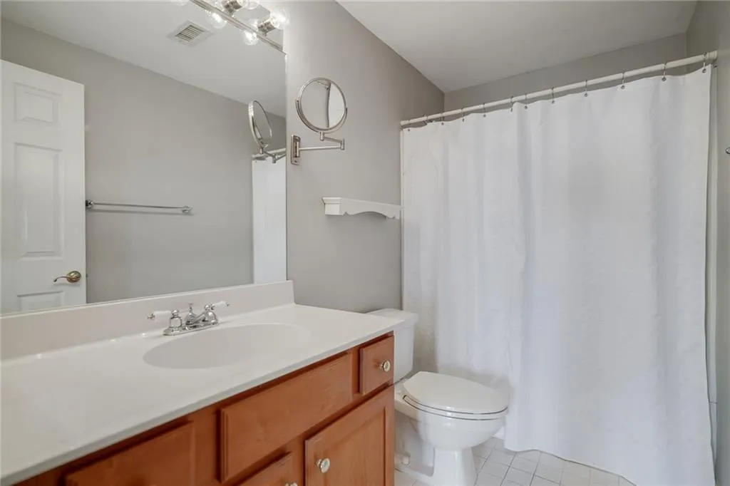795 Hammond Drive Unit 2103, Sandy Springs, Georgia 30328, 1 Bedroom Bedrooms, ,1 BathroomBathrooms,Residential,Sold,795 Hammond Drive Unit 2103,6938791