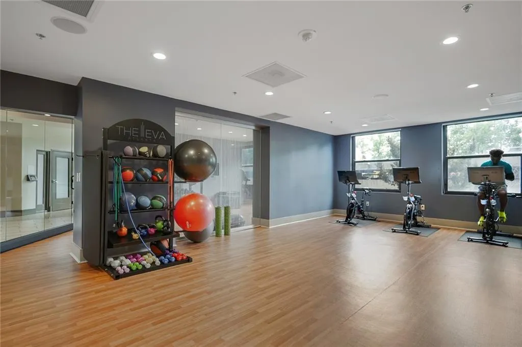 795 Hammond Drive Unit 2103, Sandy Springs, Georgia 30328, 1 Bedroom Bedrooms, ,1 BathroomBathrooms,Residential,Sold,795 Hammond Drive Unit 2103,6938791