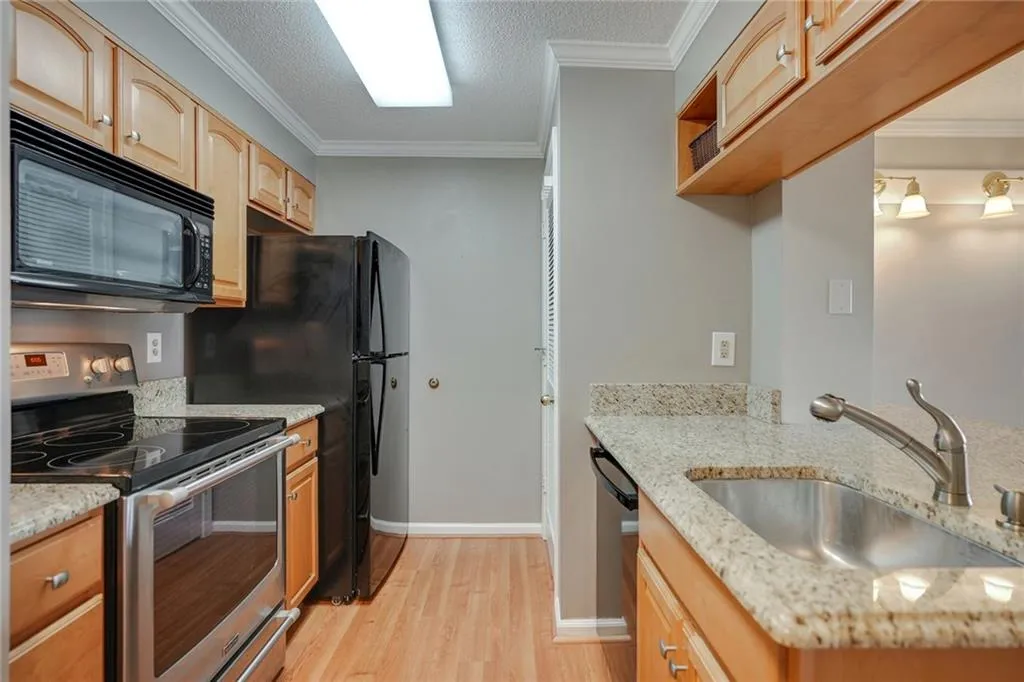 795 Hammond Drive Unit 2103, Sandy Springs, Georgia 30328, 1 Bedroom Bedrooms, ,1 BathroomBathrooms,Residential,Sold,795 Hammond Drive Unit 2103,6938791