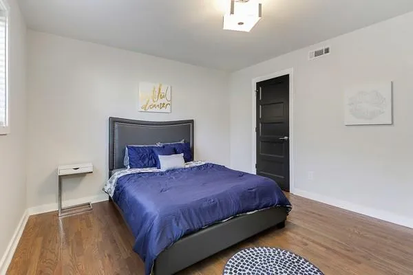 5400 Roswell Road Unit D2, Atlanta, Georgia 30342, 3 Bedrooms Bedrooms, ,2 BathroomsBathrooms,Residential,Sold,5400 Roswell Road Unit D2,6515783