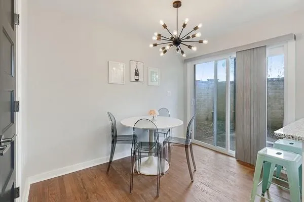 5400 Roswell Road Unit D2, Atlanta, Georgia 30342, 3 Bedrooms Bedrooms, ,2 BathroomsBathrooms,Residential,Sold,5400 Roswell Road Unit D2,6515783