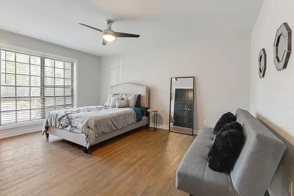 5400 Roswell Road Unit D2, Atlanta, Georgia 30342, 3 Bedrooms Bedrooms, ,2 BathroomsBathrooms,Residential,Sold,5400 Roswell Road Unit D2,6515783