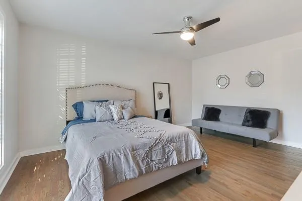 5400 Roswell Road Unit D2, Atlanta, Georgia 30342, 3 Bedrooms Bedrooms, ,2 BathroomsBathrooms,Residential,Sold,5400 Roswell Road Unit D2,6515783