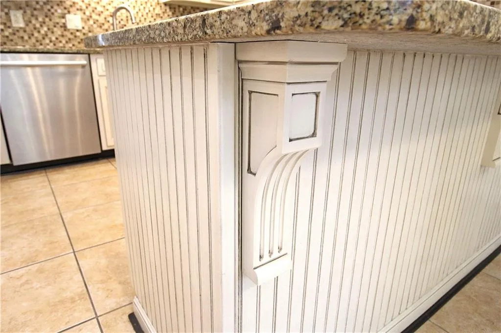 502 Dunwoody Chace, Sandy Springs, Georgia 30328, 3 Bedrooms Bedrooms, ,2 BathroomsBathrooms,Residential,Sold,502 Dunwoody Chace,6767530