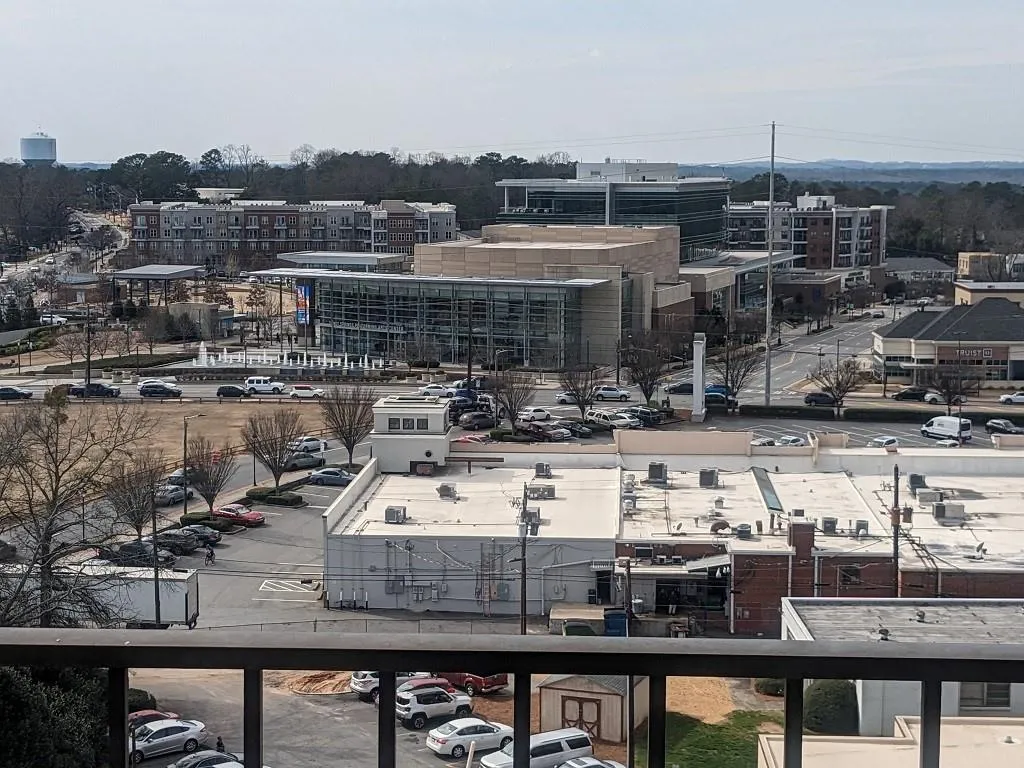 300 Johnson Ferry Road Ne Unit A1014, Sandy Springs, Georgia 30328, 2 Bedrooms Bedrooms, ,2 BathroomsBathrooms,Residential,Sold,300 Johnson Ferry Road Ne Unit A1014,7175772