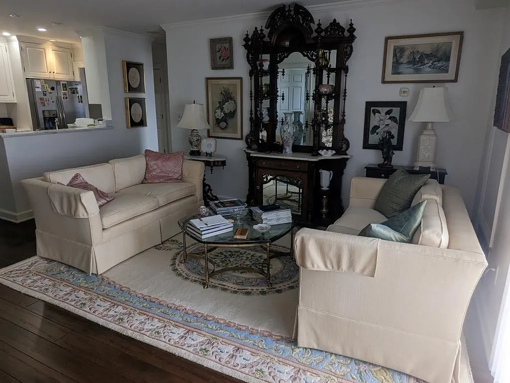300 Johnson Ferry Road Ne Unit A1014, Sandy Springs, Georgia 30328, 2 Bedrooms Bedrooms, ,2 BathroomsBathrooms,Residential,Sold,300 Johnson Ferry Road Ne Unit A1014,7175772