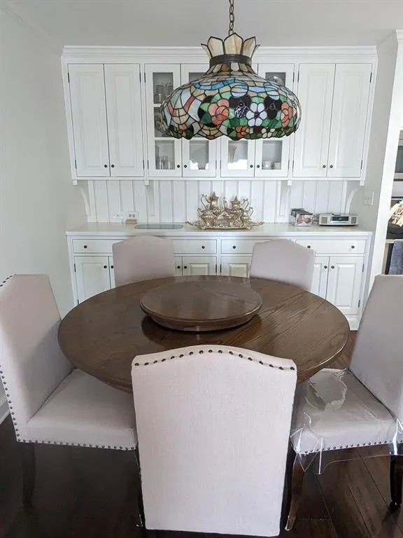 300 Johnson Ferry Road Ne Unit A1014, Sandy Springs, Georgia 30328, 2 Bedrooms Bedrooms, ,2 BathroomsBathrooms,Residential,Sold,300 Johnson Ferry Road Ne Unit A1014,7175772