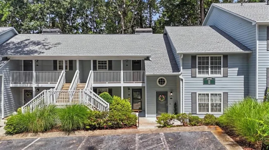 3940 Riverlook Parkway Se Unit 302, Marietta, Georgia 30067