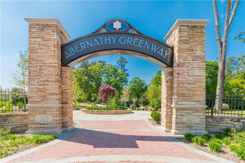 14 Brandon Ridge Drive, Sandy Springs, Georgia 30028, 4 Bedrooms Bedrooms, ,2 BathroomsBathrooms,Residential,Sold,14 Brandon Ridge Drive,5982563