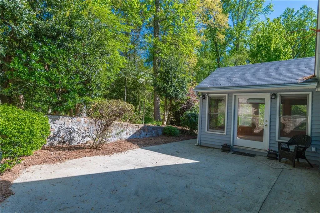 14 Brandon Ridge Drive, Sandy Springs, Georgia 30028, 4 Bedrooms Bedrooms, ,2 BathroomsBathrooms,Residential,Sold,14 Brandon Ridge Drive,5982563